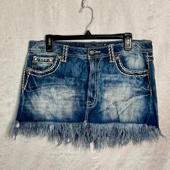 Miss Me Skirt - Picture 1 of 6